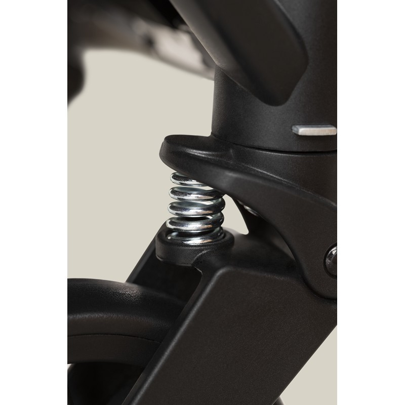 silla-de-paseo-minimum-space-beige-con-capota-intercambiable-de-interbaby7