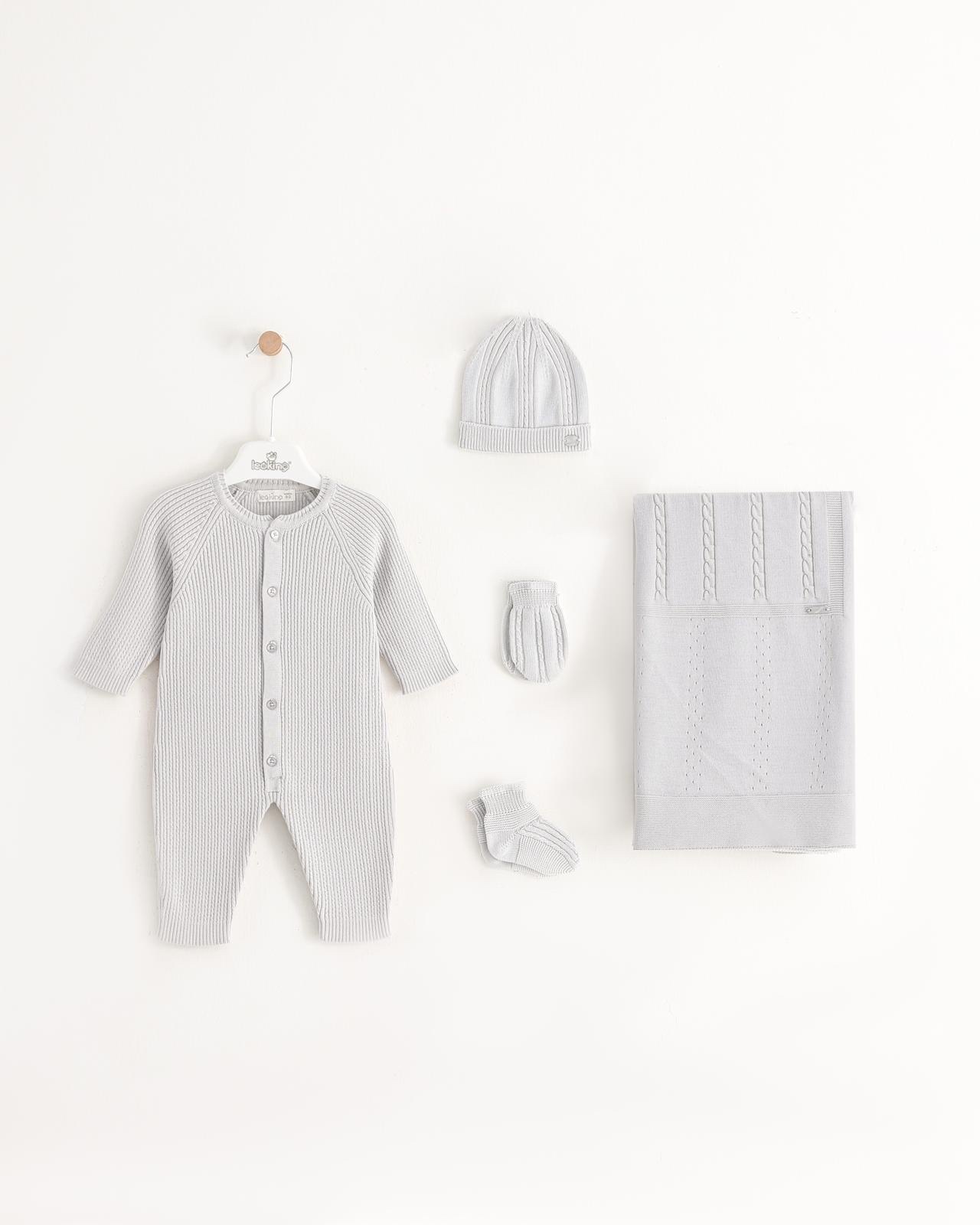 ff97ed9e-f51a-47fe-b3a6-020bae3d867c