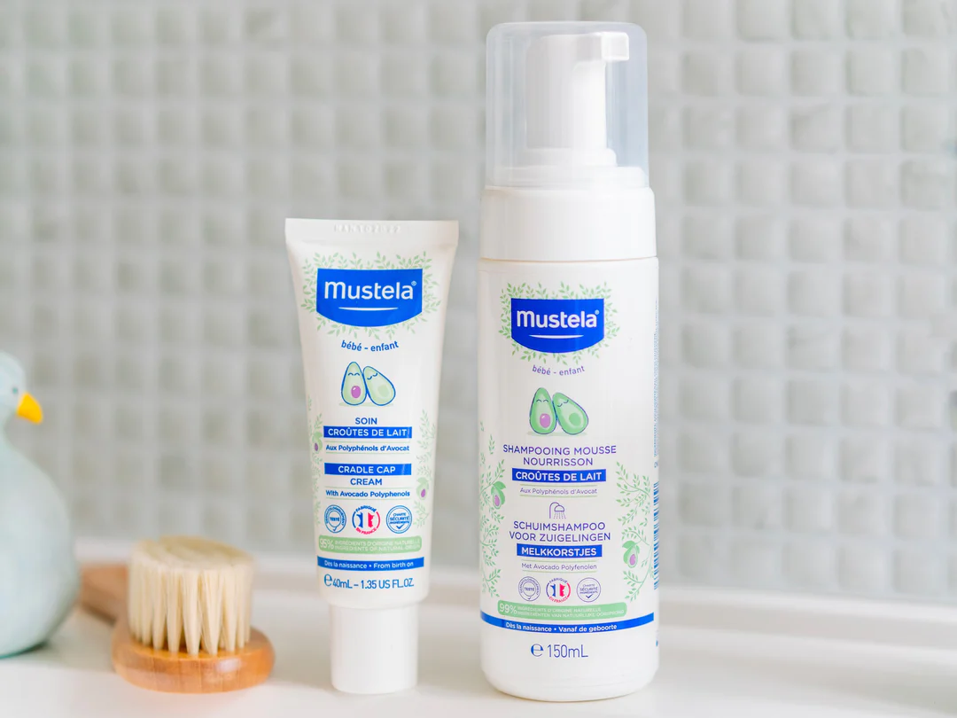 routine-croutes-de-lait-bebe-mustela