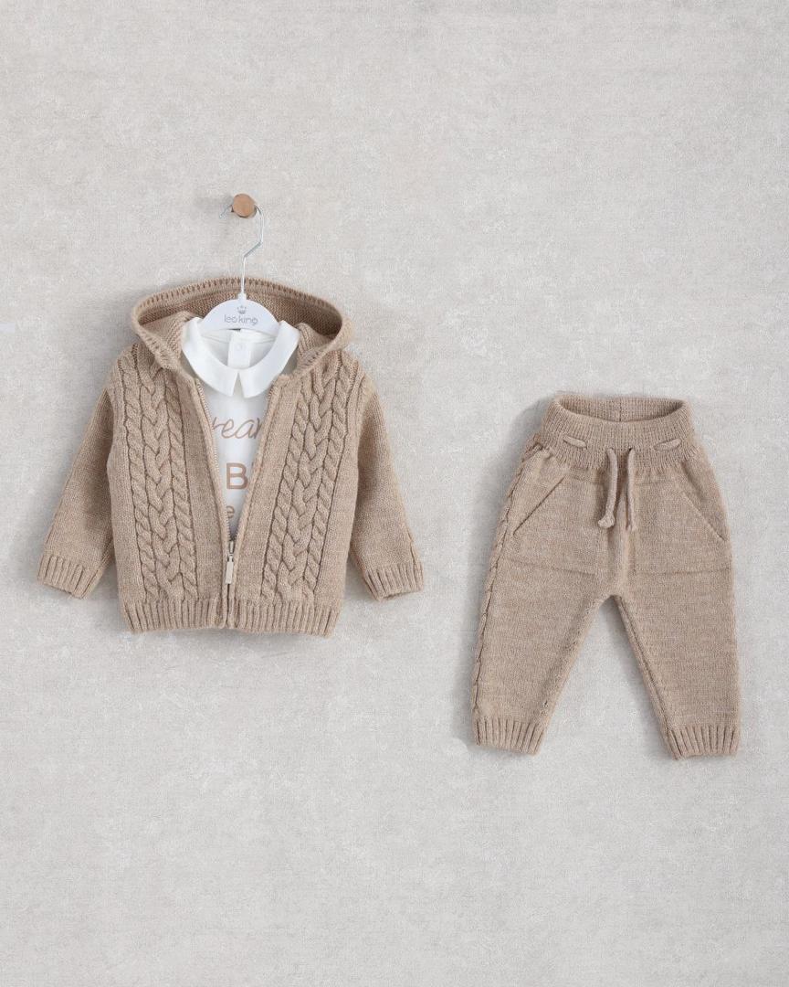 WhatsApp Image 2024-12-11 at 17.54.34 (1)