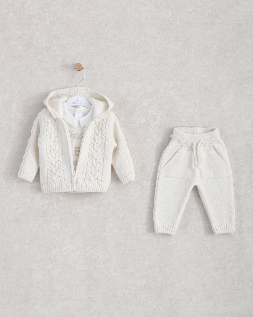 WhatsApp Image 2024-12-11 at 17.54.36